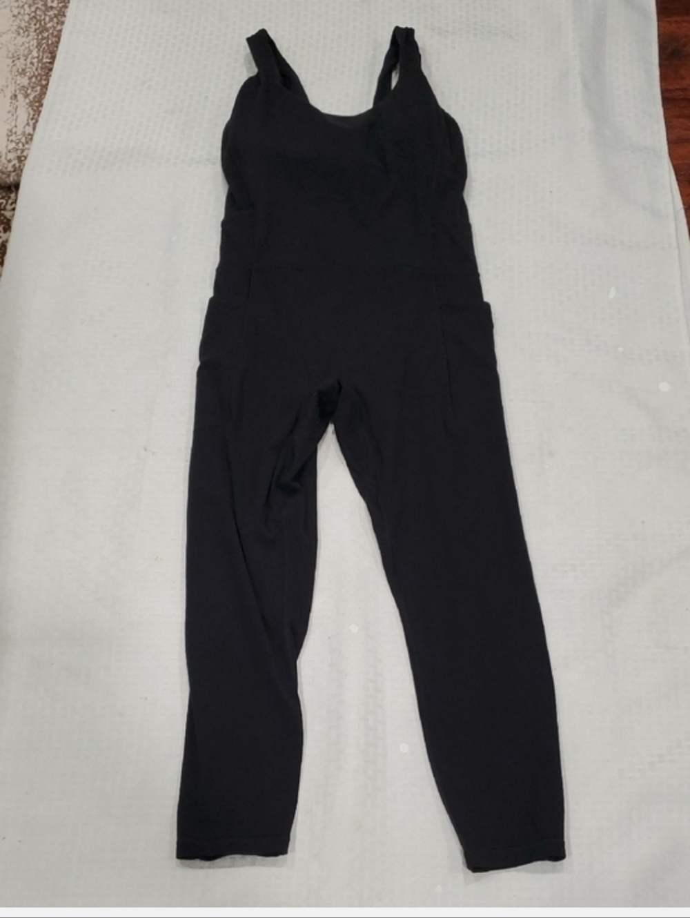 Athleta Salutation Black Sleeveless Athletic Jumpsuit Size L - Picture 9 of 11